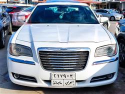 كرايسلر 300